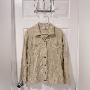 Chicos women’s jacket, size 1, khaki tan, cotton, good condition.